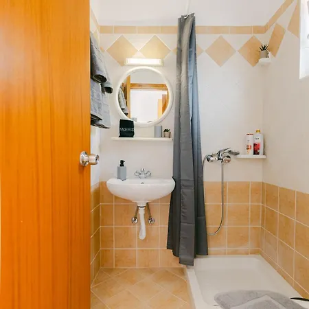 Apartment Andimesia Orae *