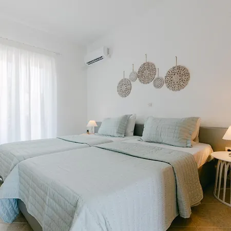 Andimesia Orae Apartment *